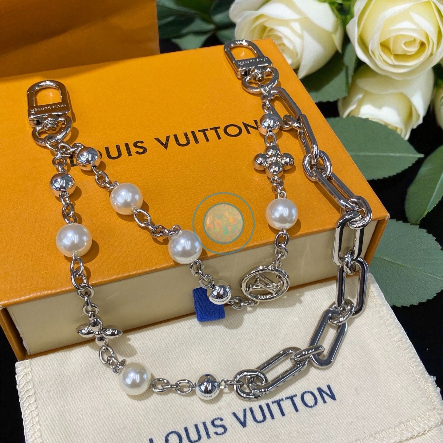 LV Pearl Bag Chain