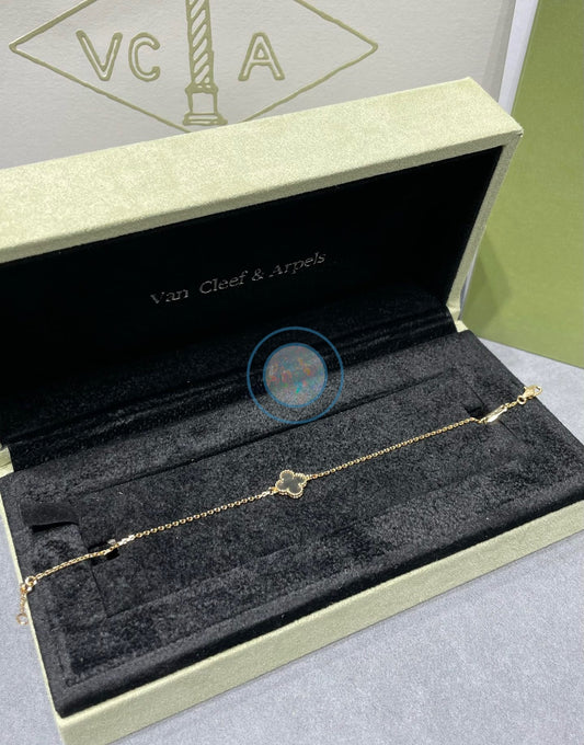 Van Cleef & Arpels Grey Sweet Alhambra Bracelet - Yellow Gold 18K